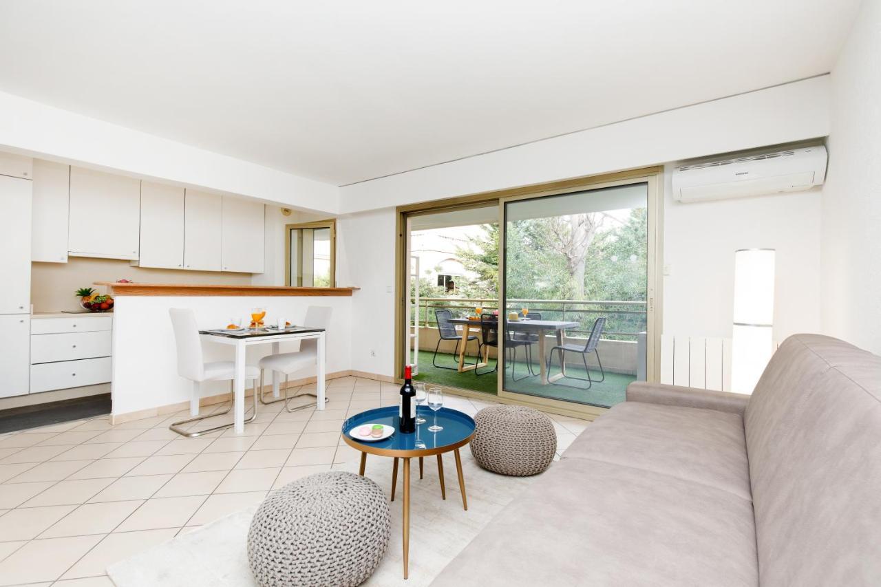Select Home Yourhosthelper Cannes Buitenkant foto